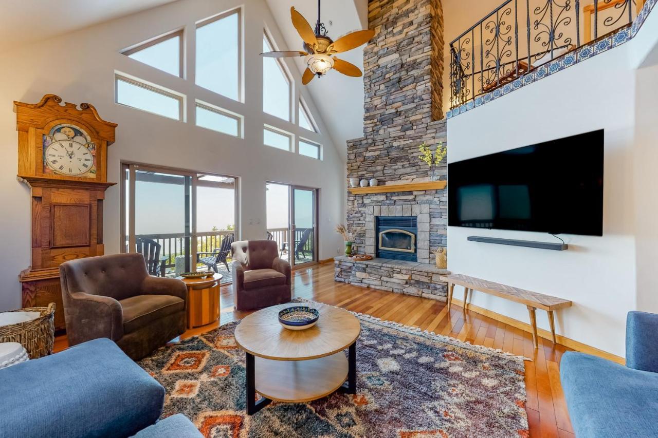 فيلا Million Dollar Mountain View Crestline المظهر الخارجي الصورة